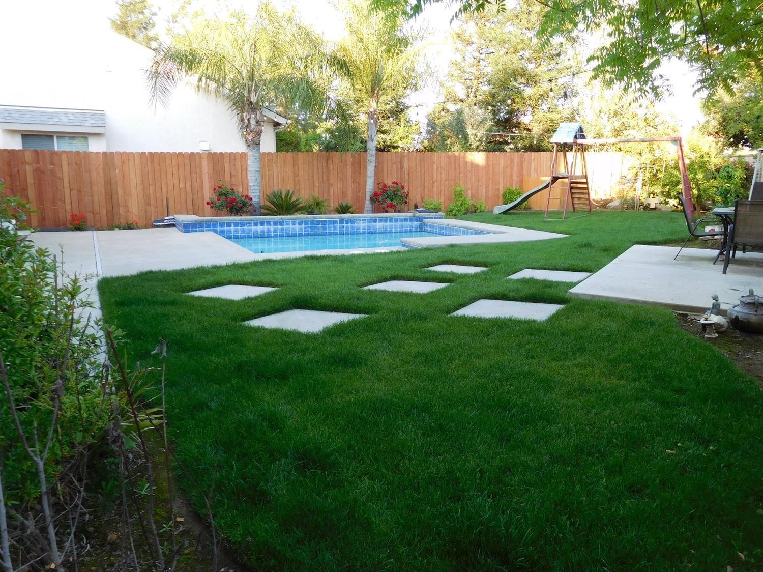 1877 E Turnberry Avenue, Fresno, CA, 93730