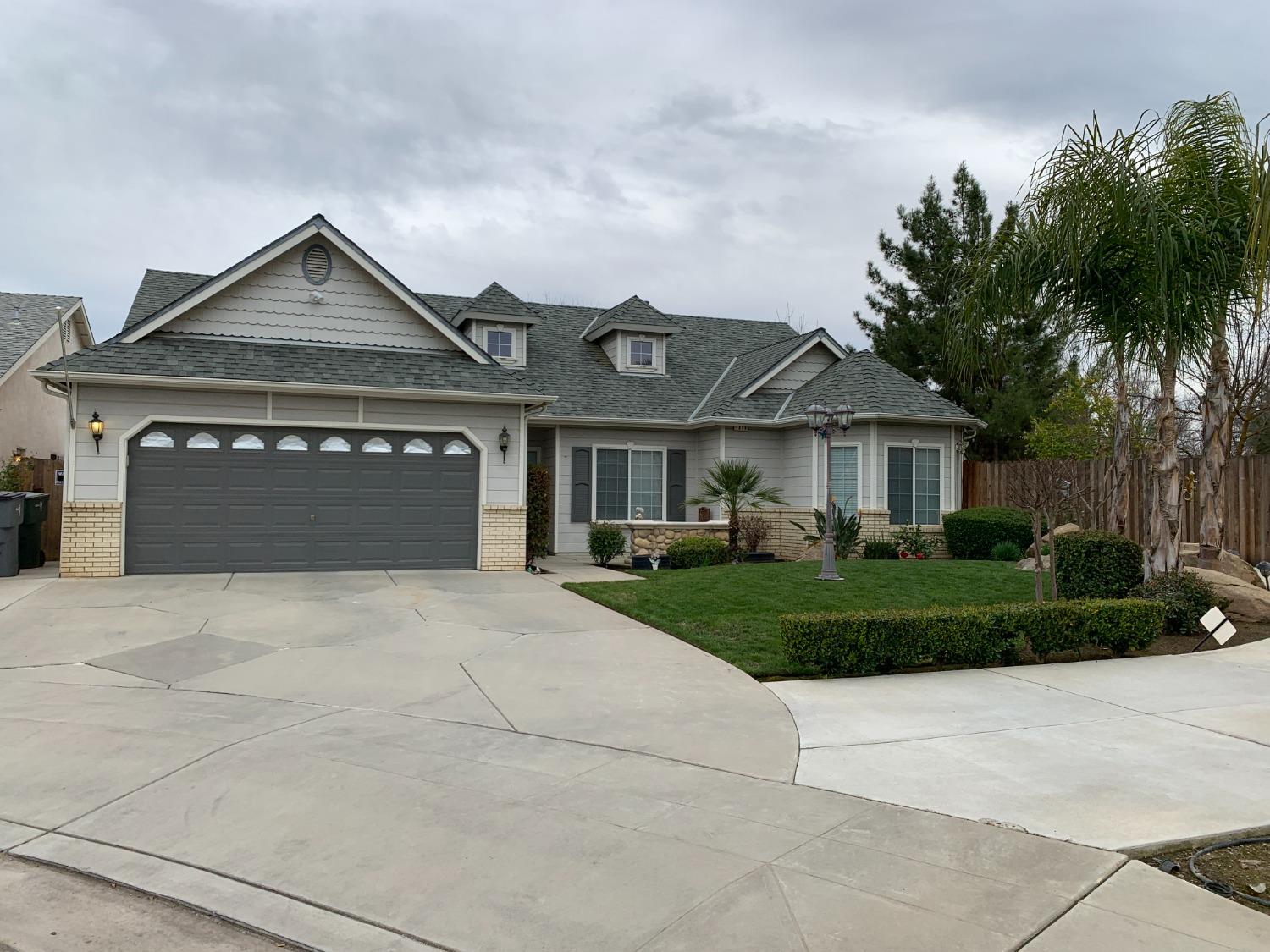 1877 E Turnberry Avenue, Fresno, CA, 93730