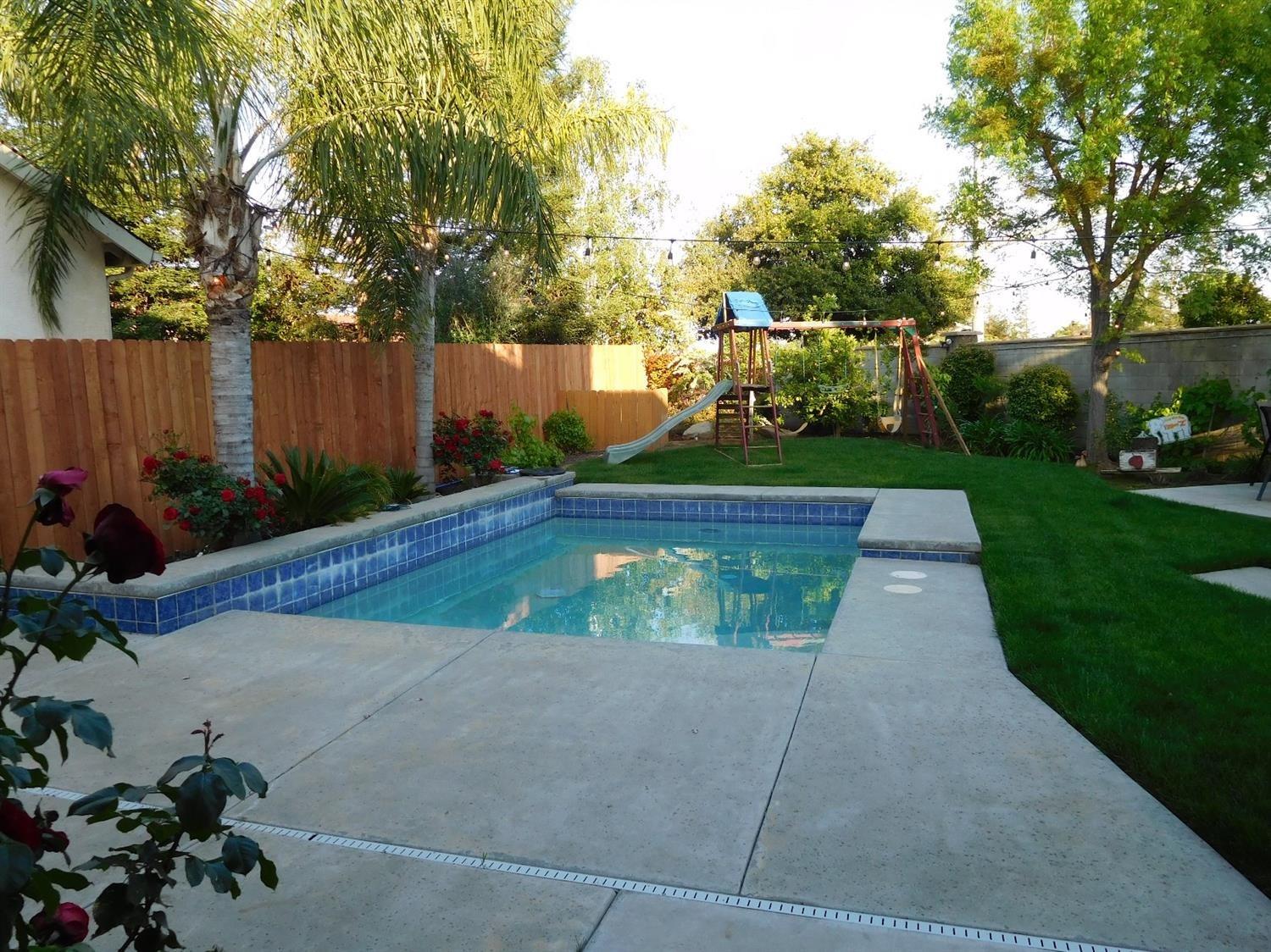 1877 E Turnberry Avenue, Fresno, CA, 93730