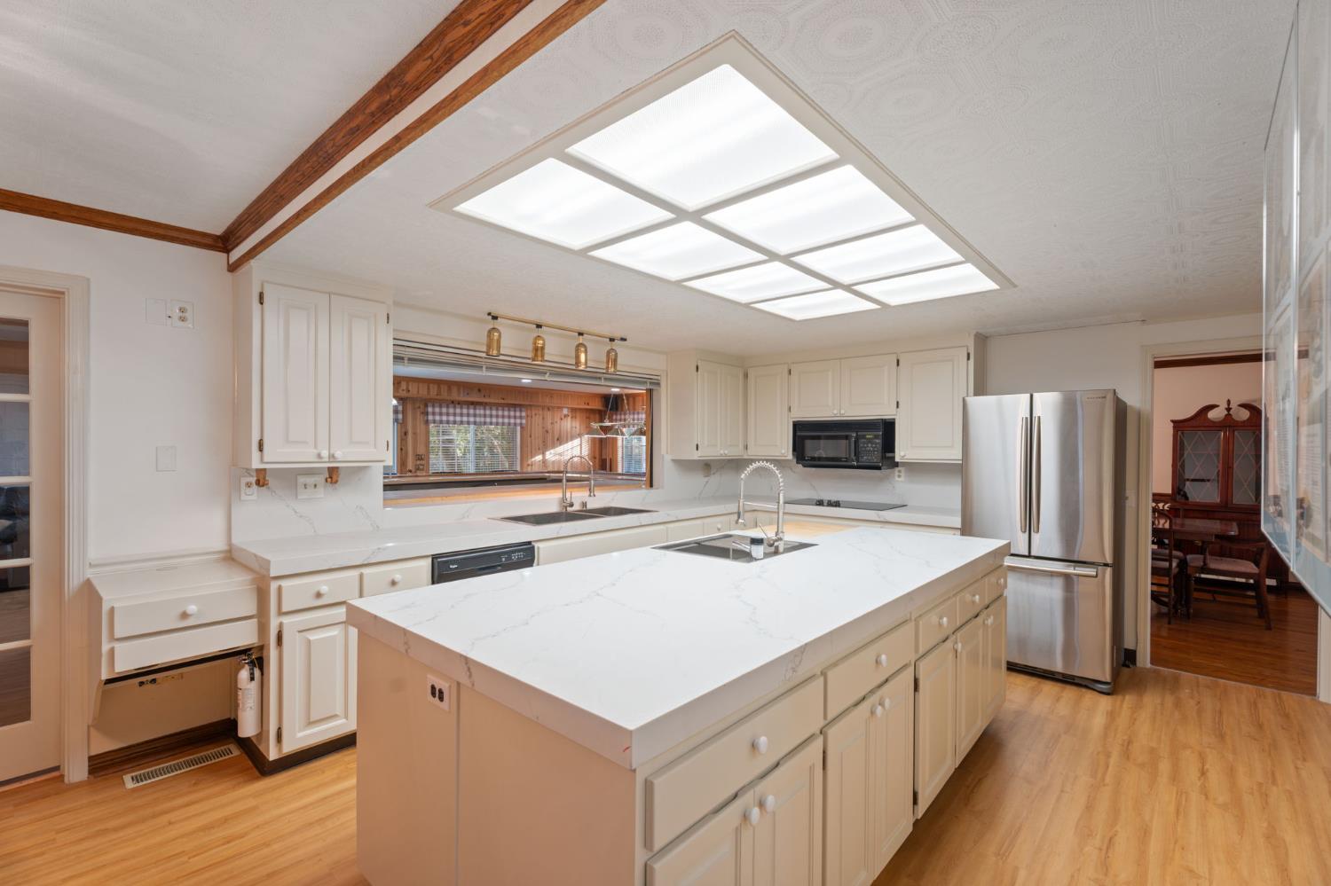 4016 Quartz Drive, Santa Rosa, CA, 95405