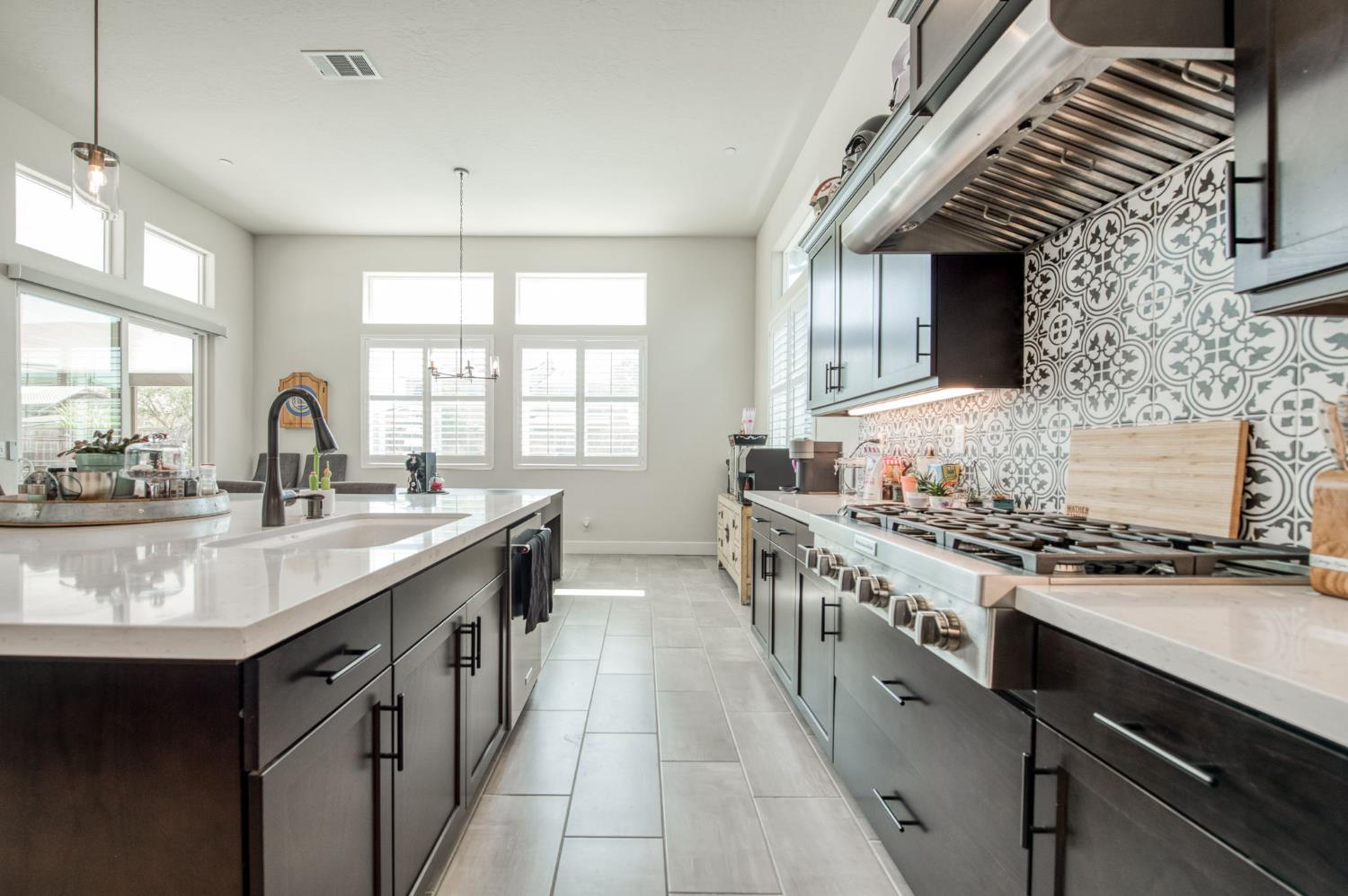 1020 Highland Road W, Madera, CA, 93636