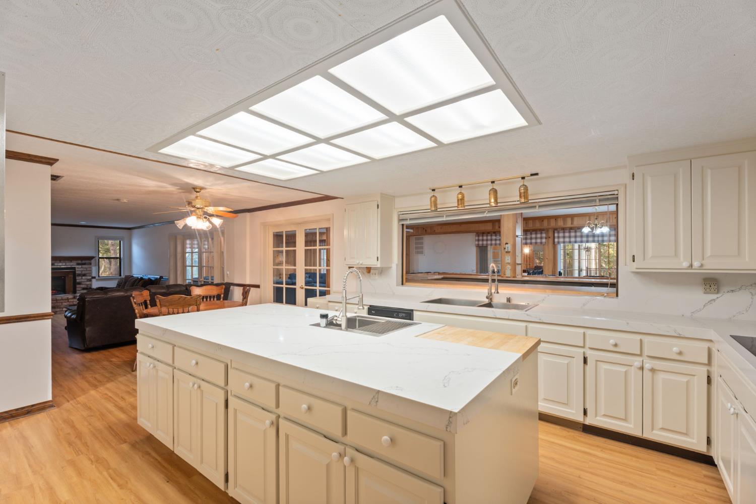 4016 Quartz Drive, Santa Rosa, CA, 95405