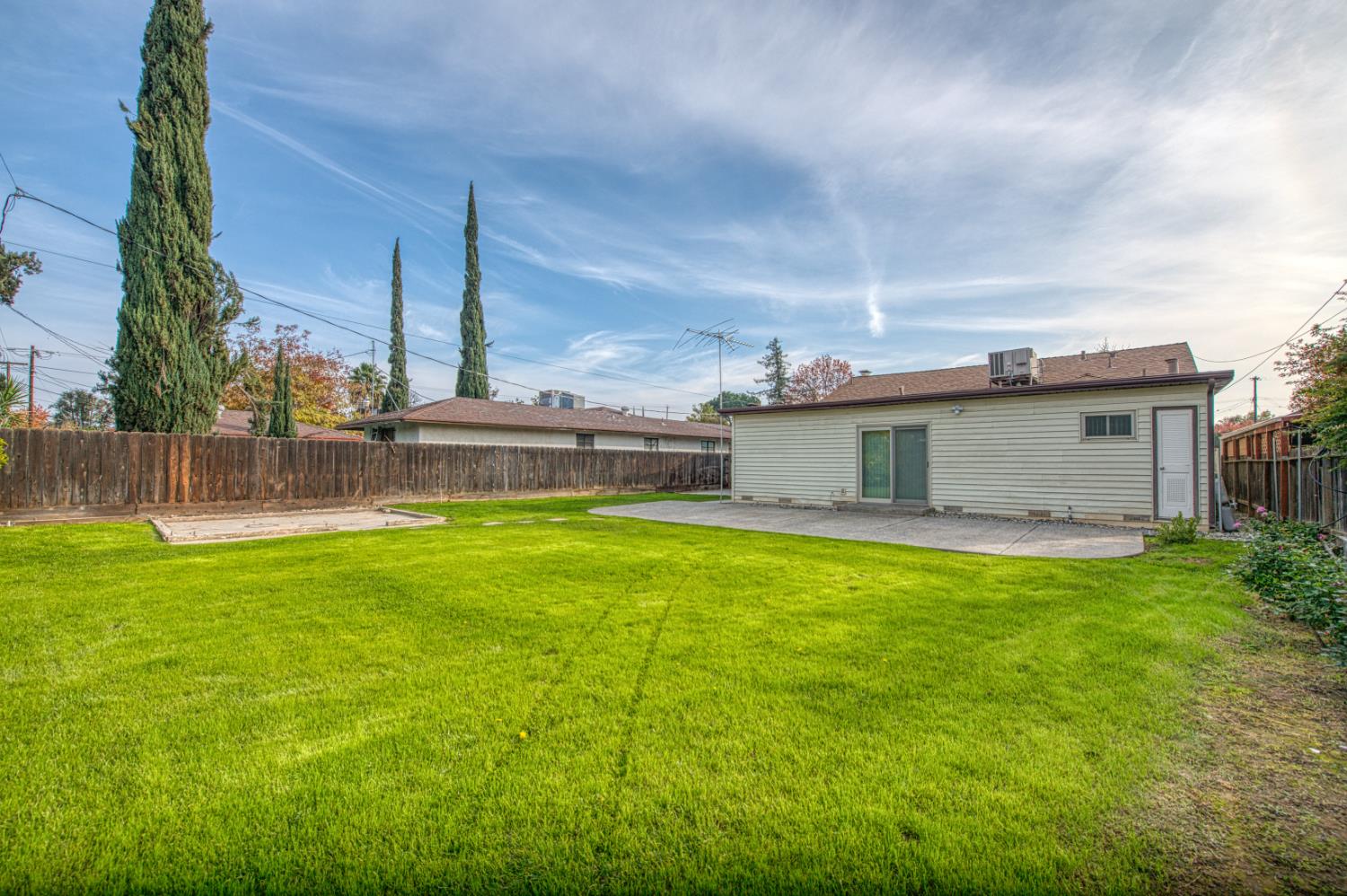 542 W Harvard, Fresno, CA, 93705