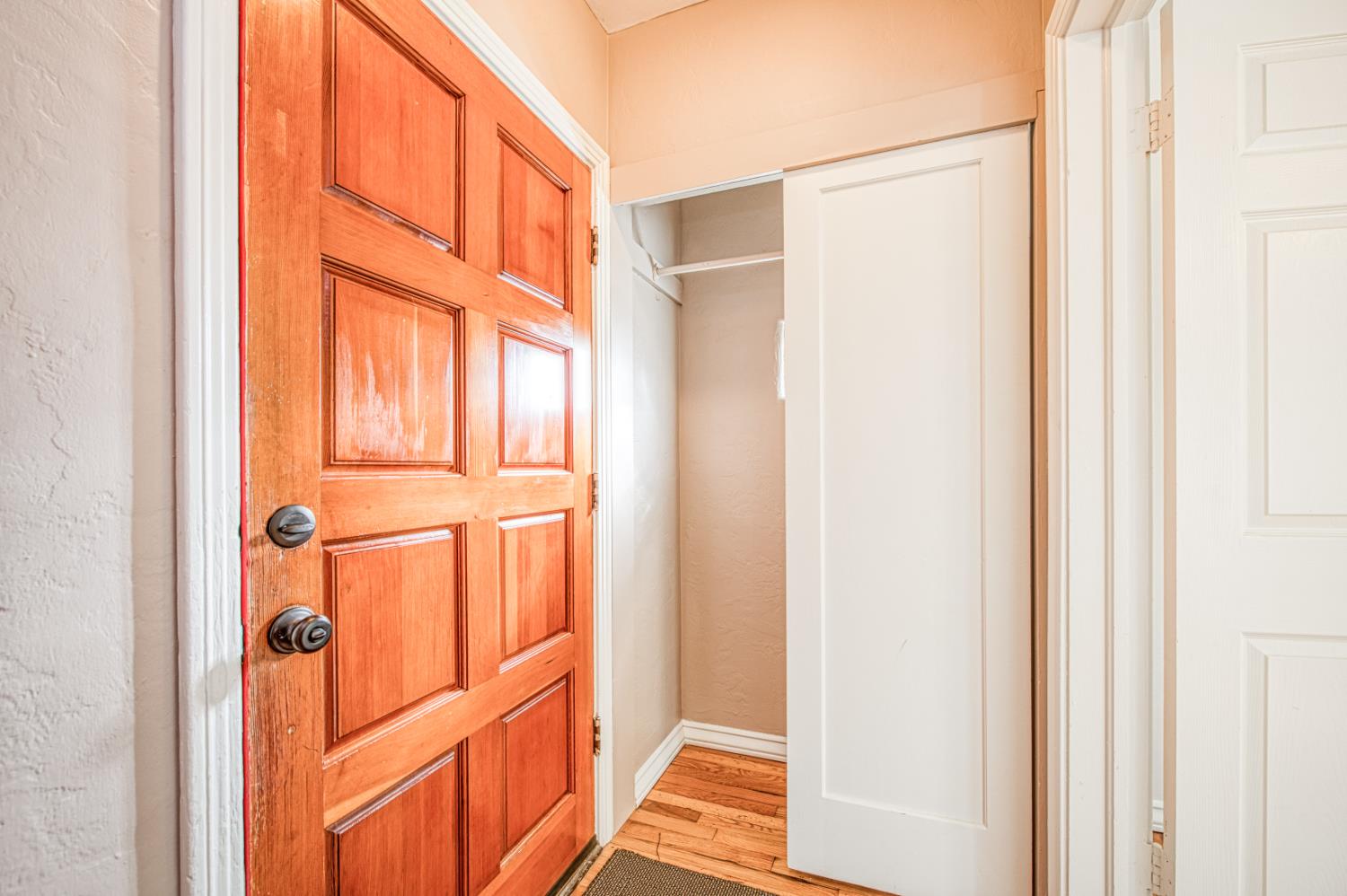 542 W Harvard, Fresno, CA, 93705