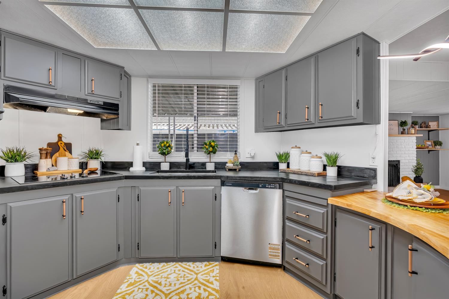 2706 W Ashlan Avenue UNIT&nbsp;266, Fresno, CA, 93705