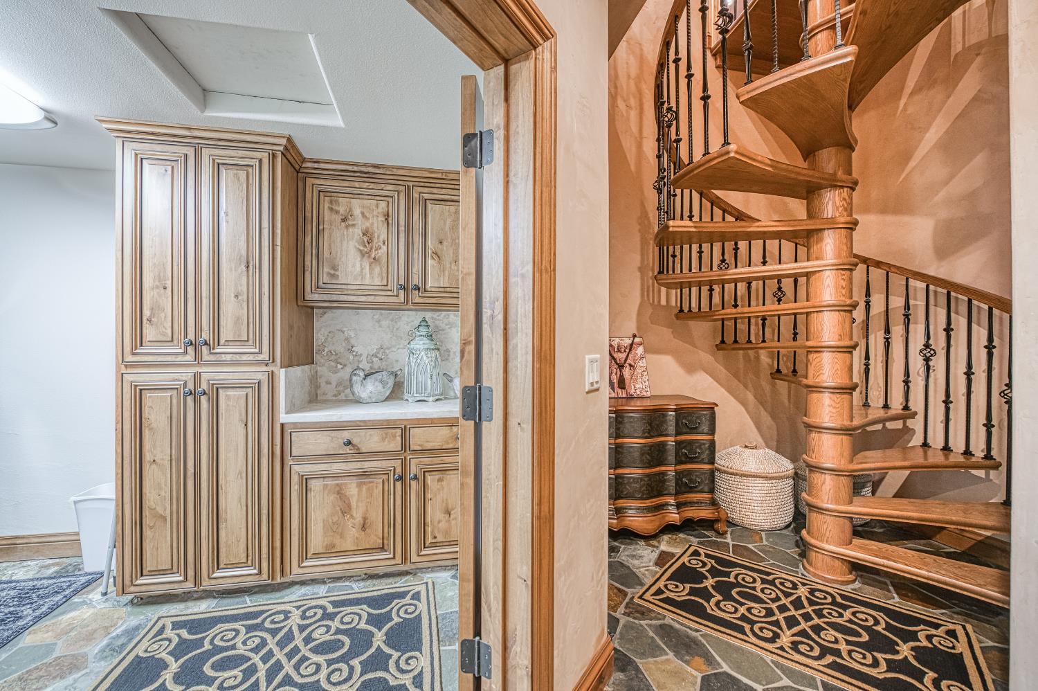 42555 Bretz Point Lane, Shaver Lake, CA, 93664