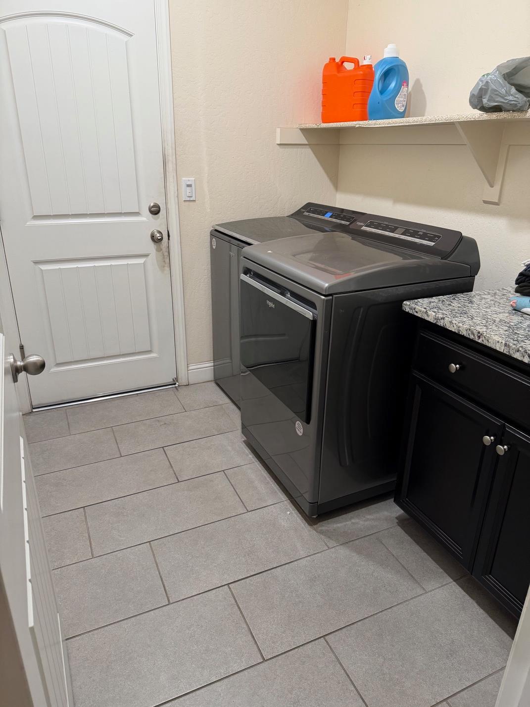 1616 N Delbert Avenue, Fresno, CA, 93722