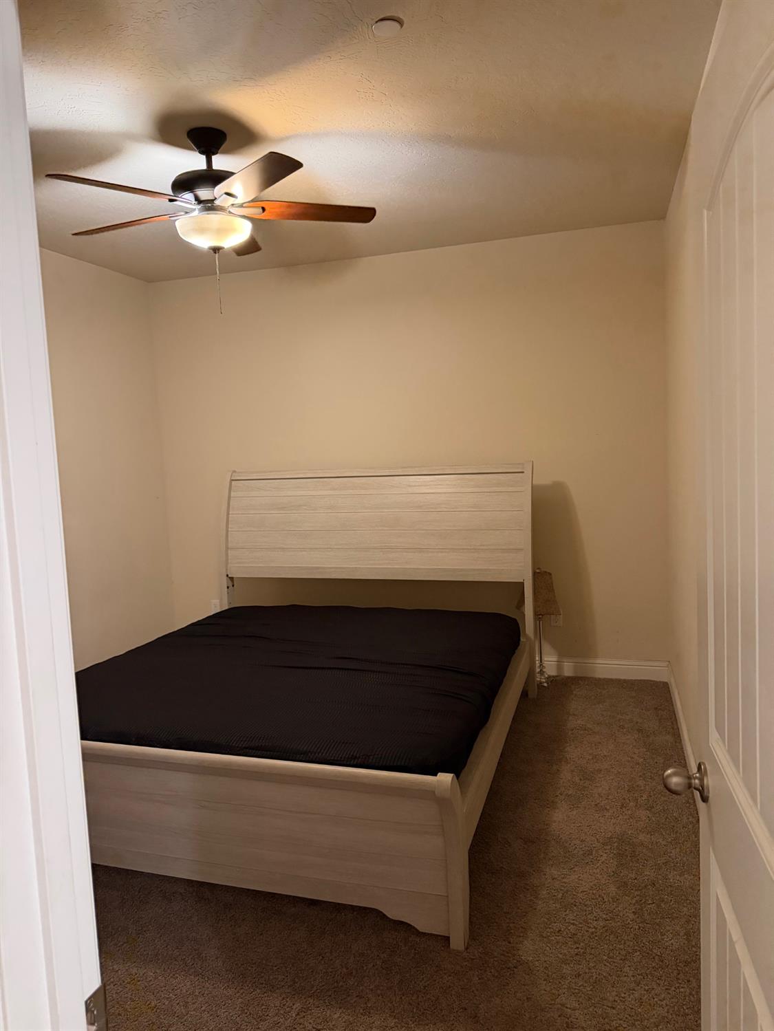 1616 N Delbert Avenue, Fresno, CA, 93722