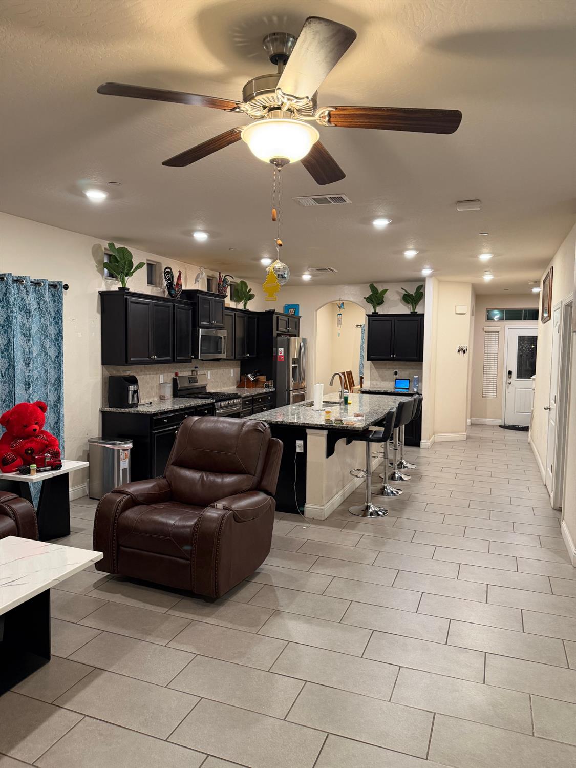 1616 N Delbert Avenue, Fresno, CA, 93722