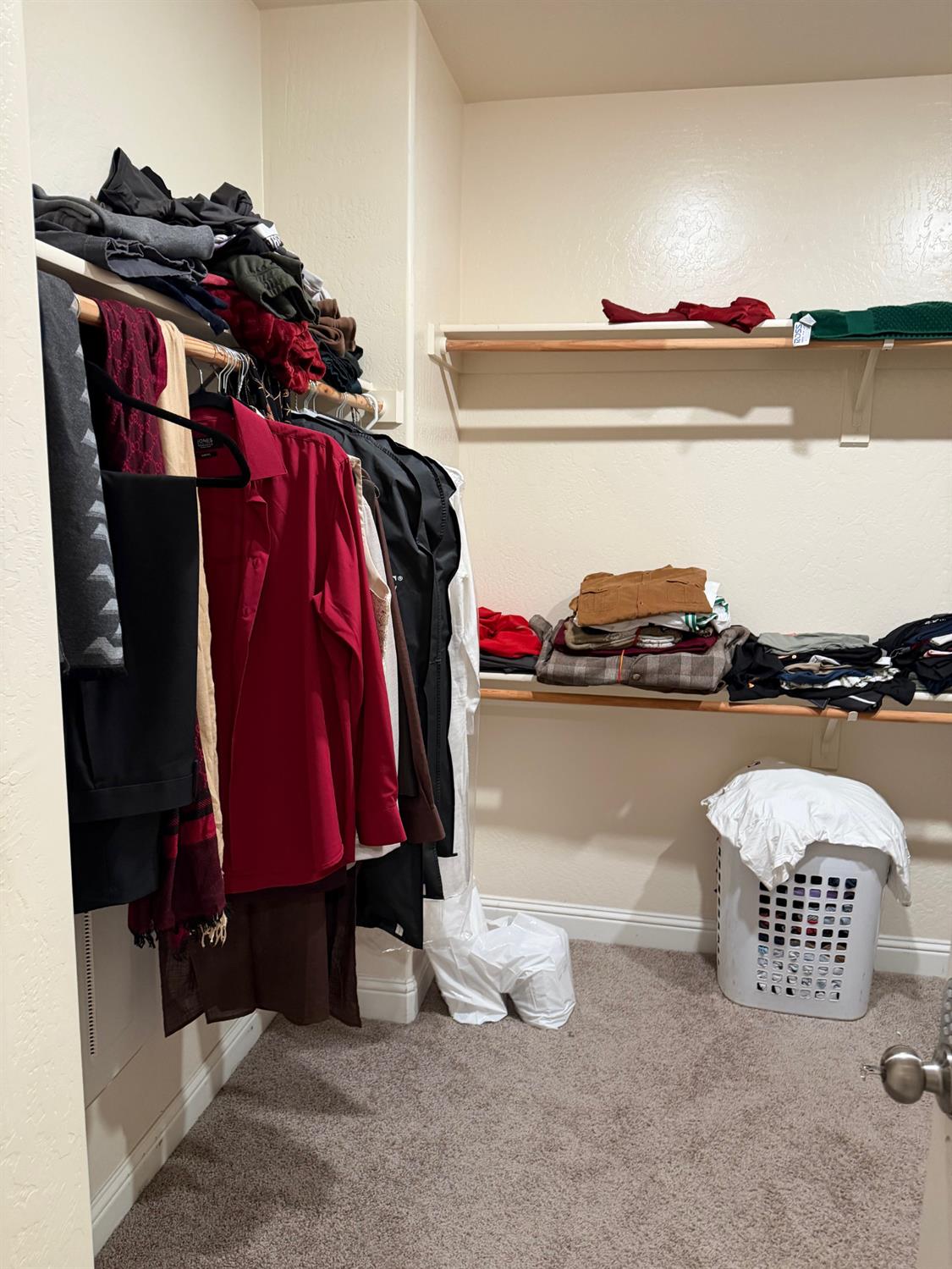 1616 N Delbert Avenue, Fresno, CA, 93722