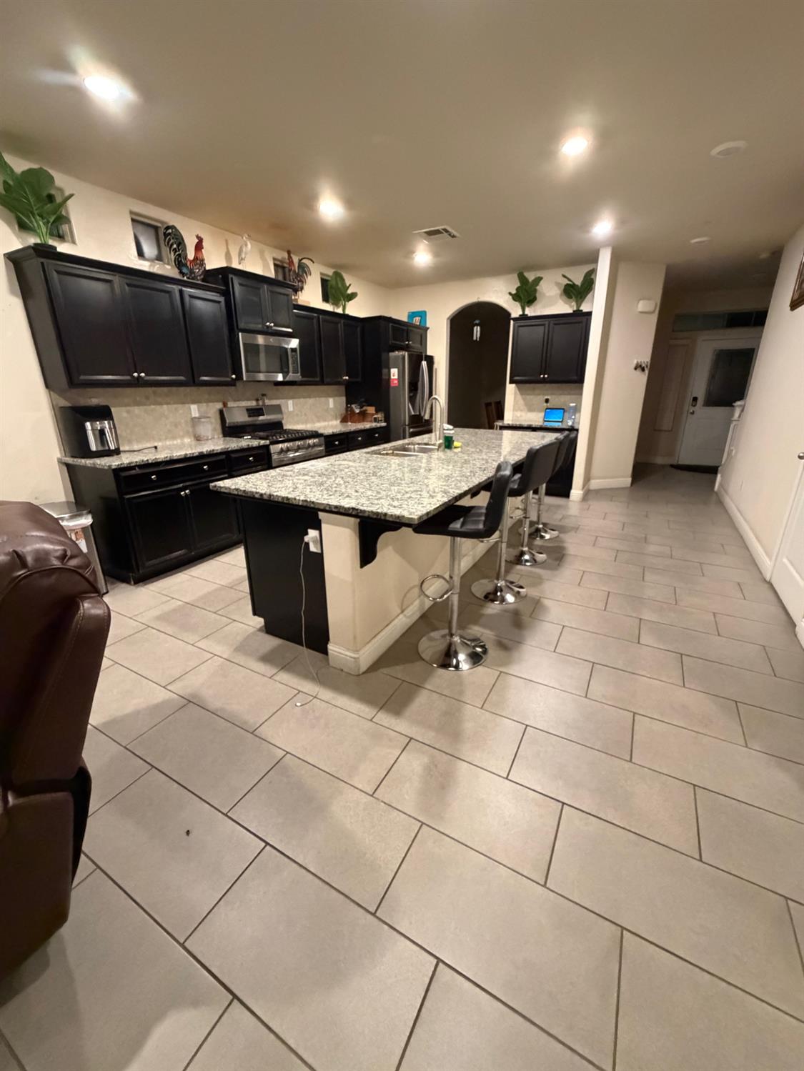 1616 N Delbert Avenue, Fresno, CA, 93722