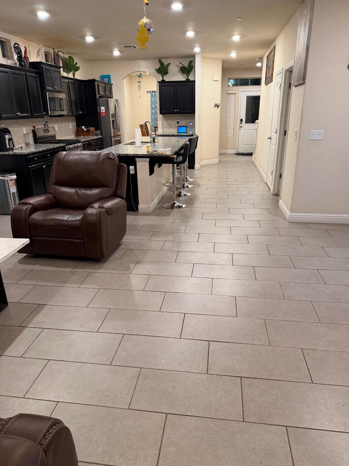 1616 N Delbert Avenue, Fresno, CA, 93722