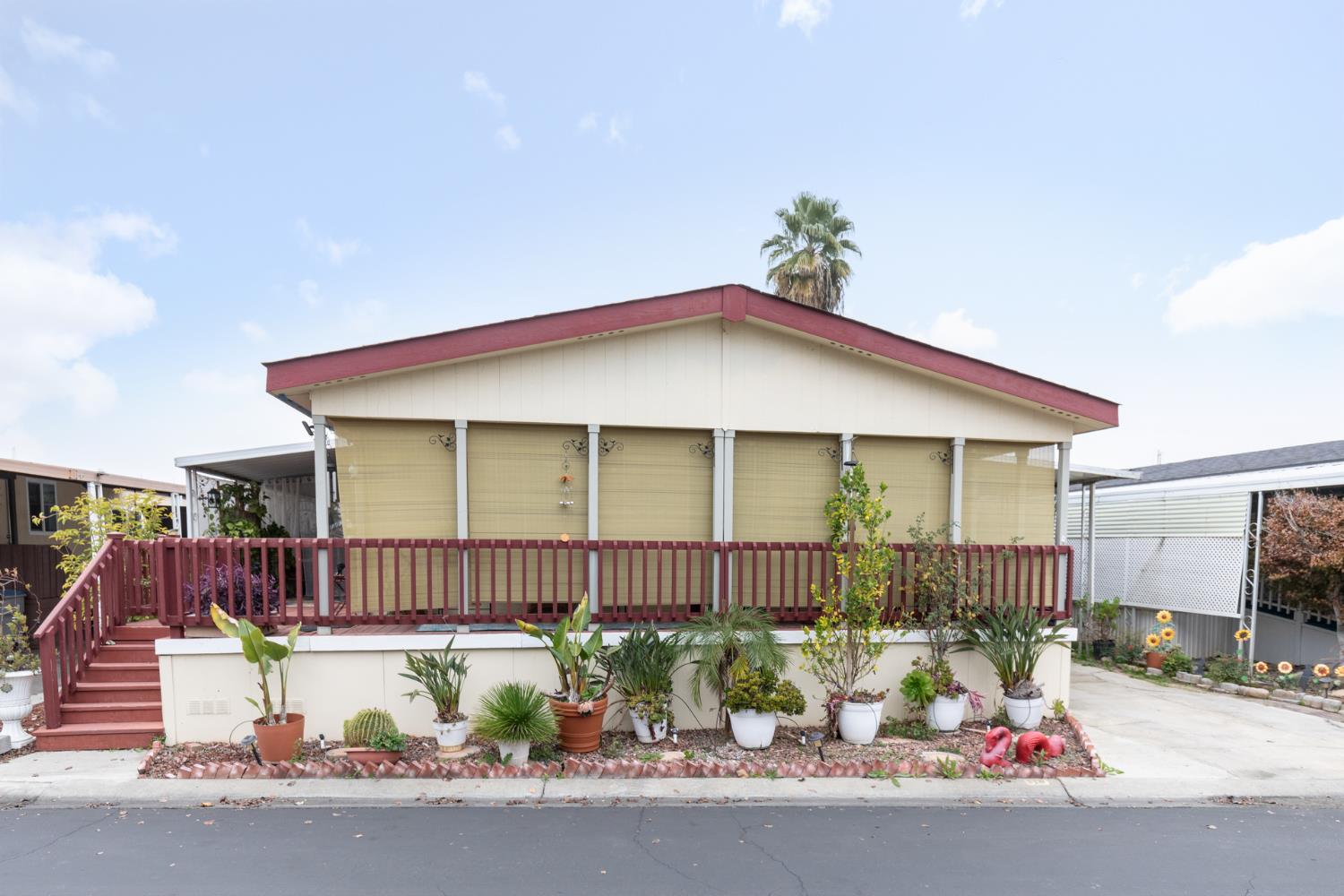 Mobile Home in Fresno - photo 3