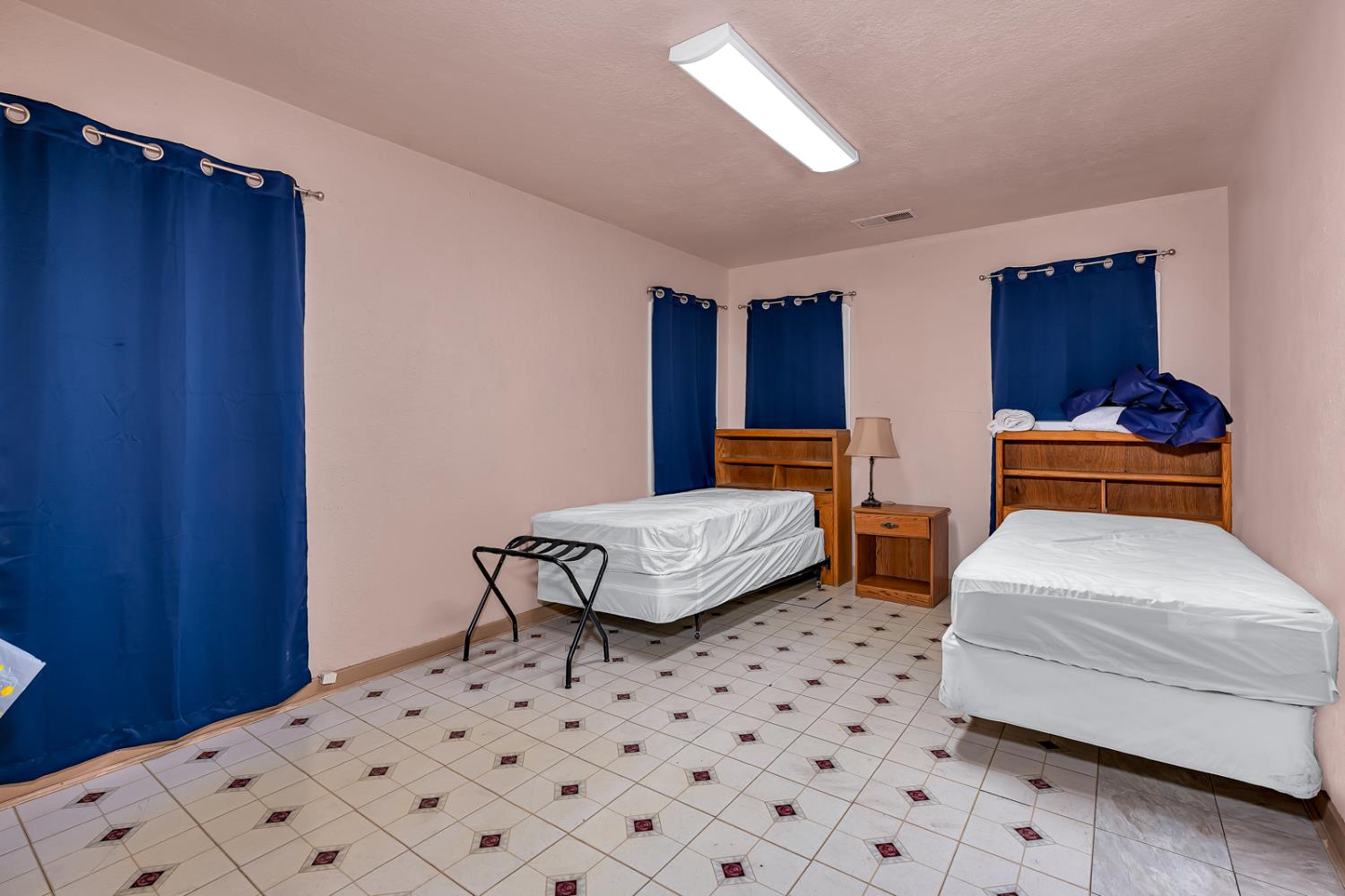 201 N I Street, Madera, CA, 93637