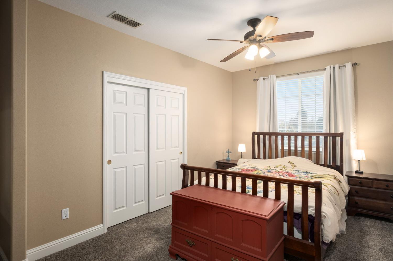 775 S Michelle Avenue, Kerman, CA, 93630