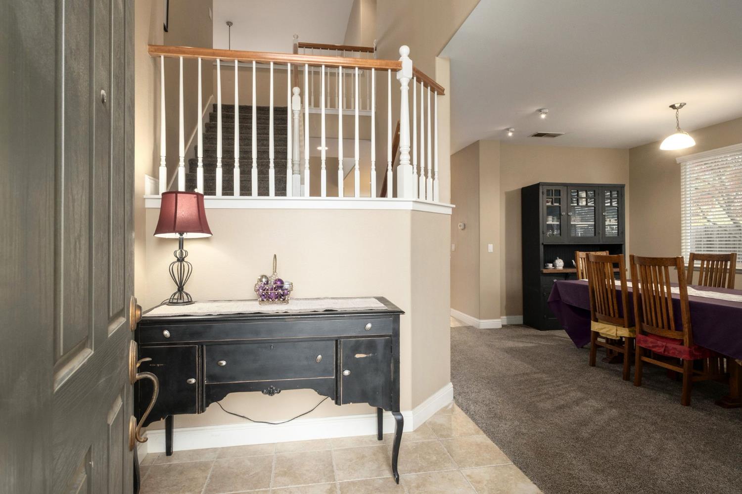 775 S Michelle Avenue, Kerman, CA, 93630