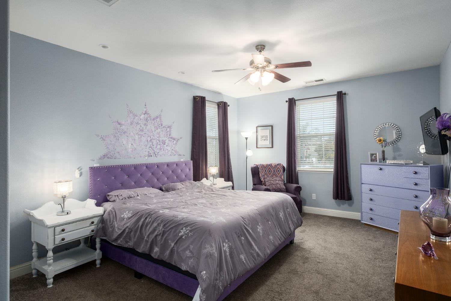 775 S Michelle Avenue, Kerman, CA, 93630