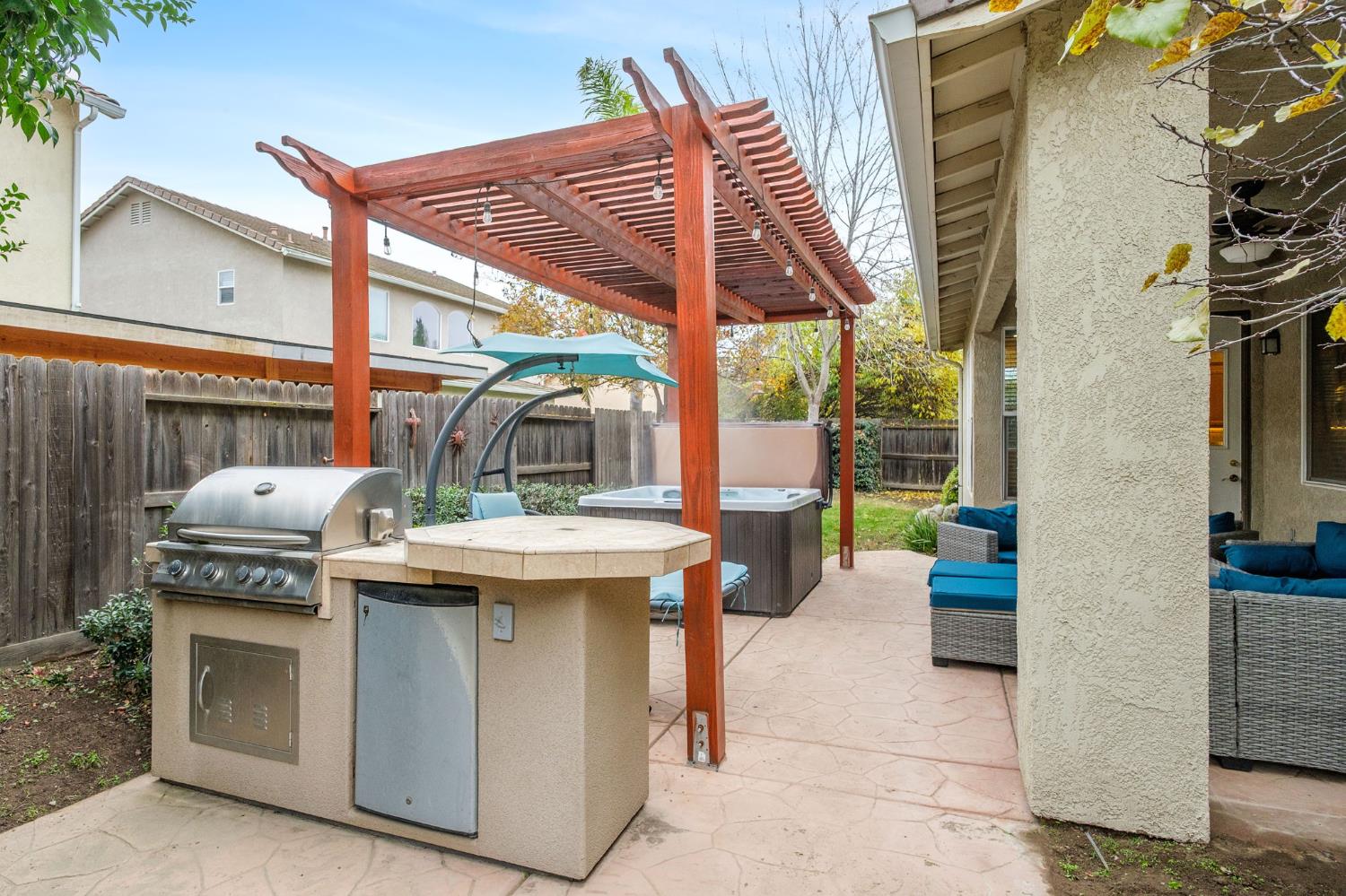 775 S Michelle Avenue, Kerman, CA, 93630