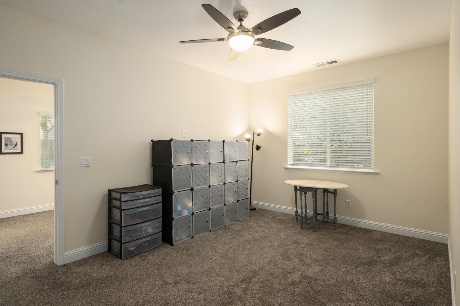 775 S Michelle Avenue, Kerman, CA, 93630