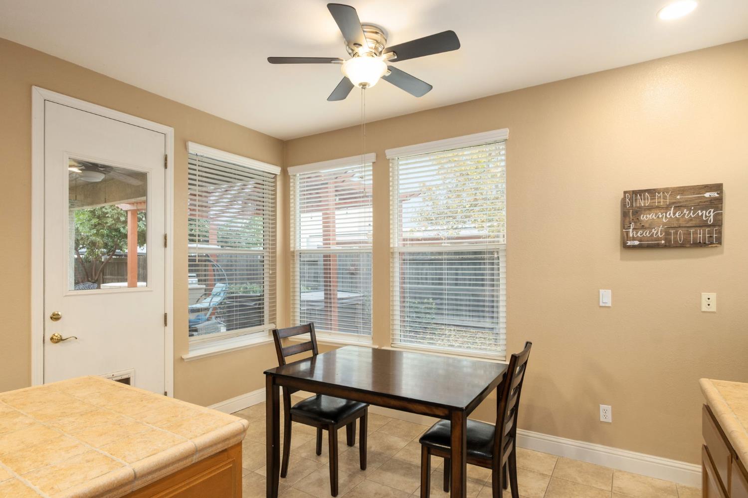 775 S Michelle Avenue, Kerman, CA, 93630