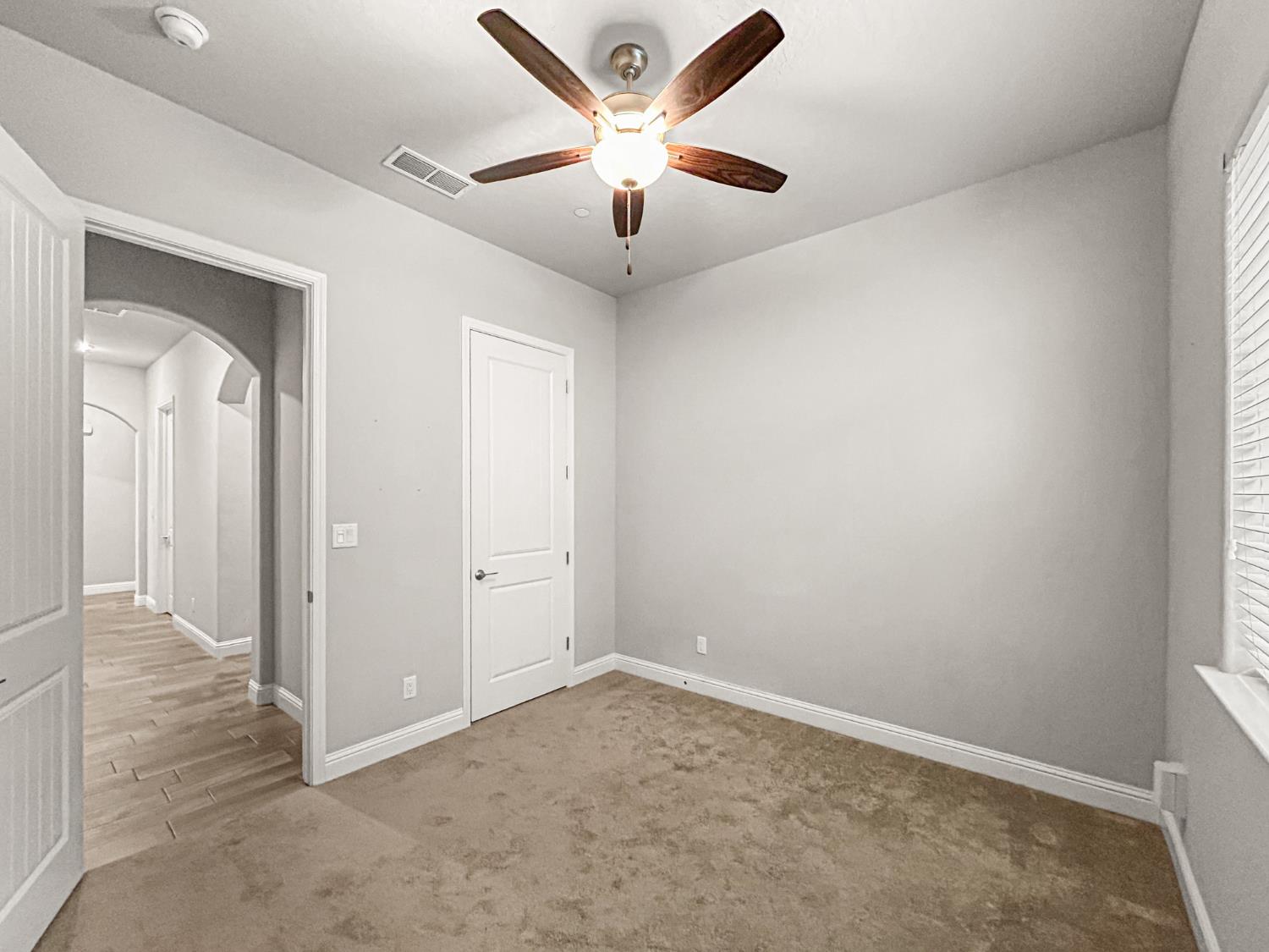 2788 N Douglas Avenue, Fresno, CA, 93727