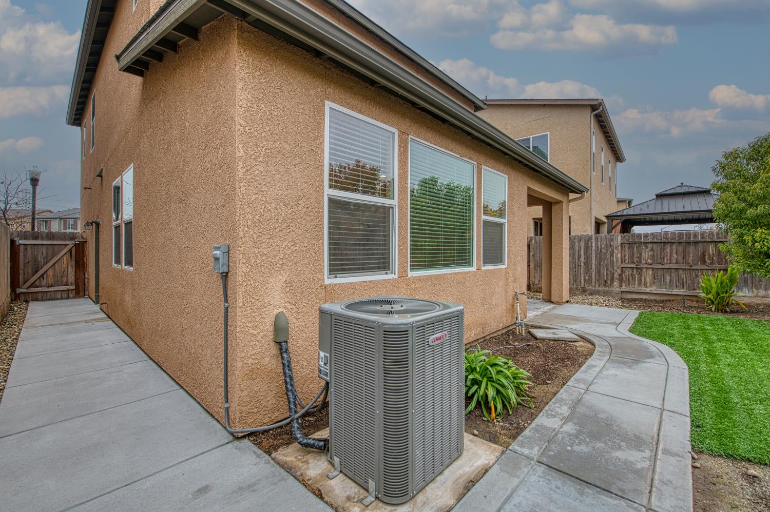 5450 W Santa Barbara Drive