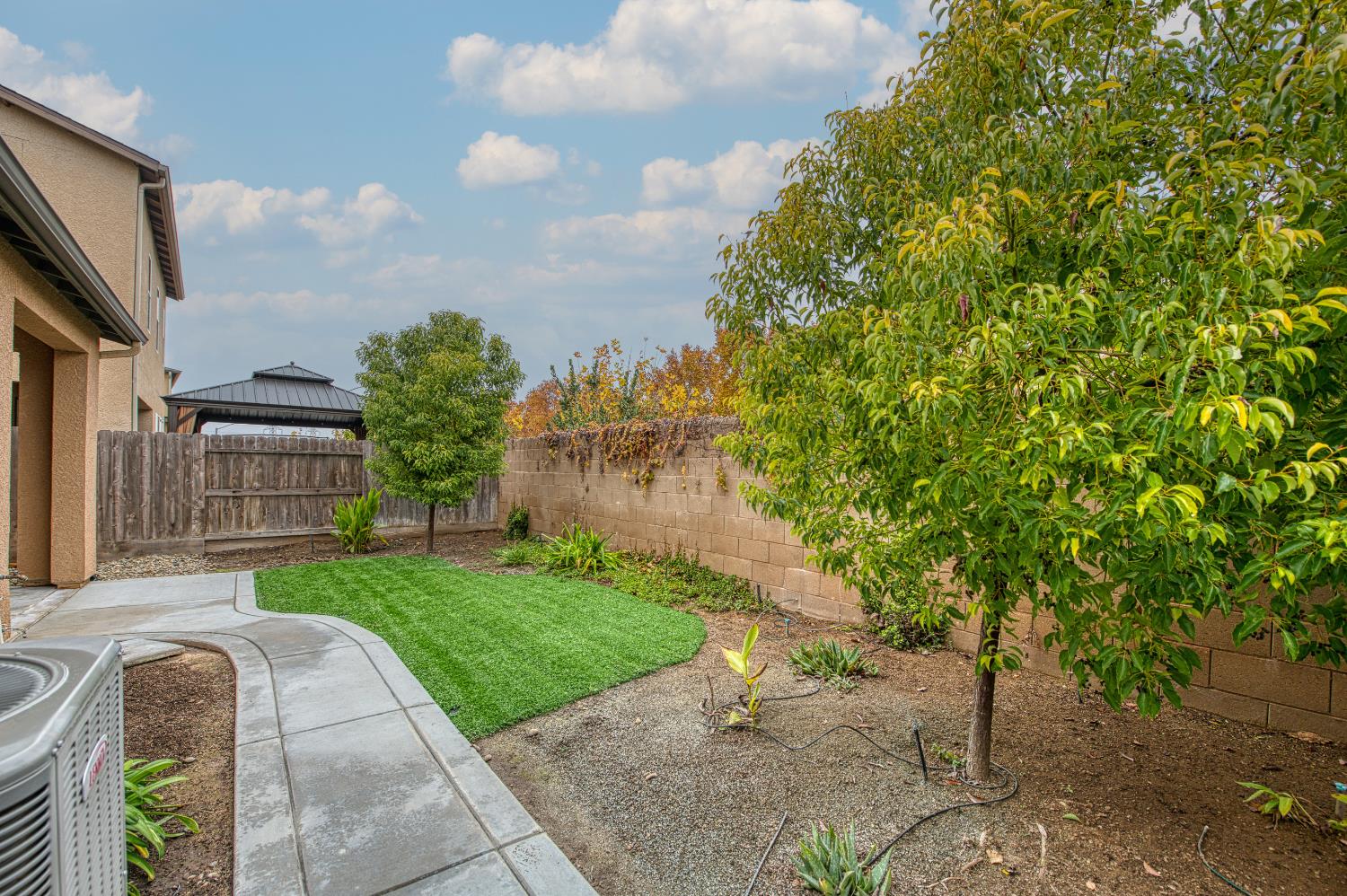 5450 W Santa Barbara Drive