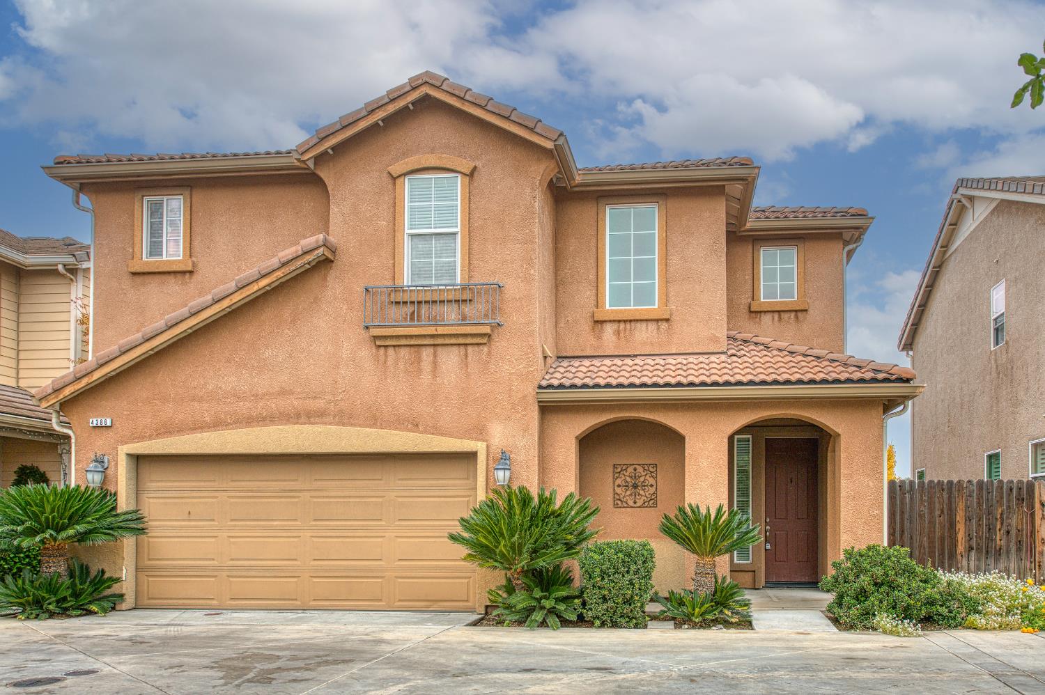 4386 W Artemisa Drive