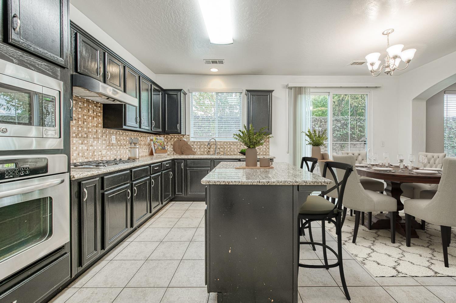 4386 W Artemisa Drive