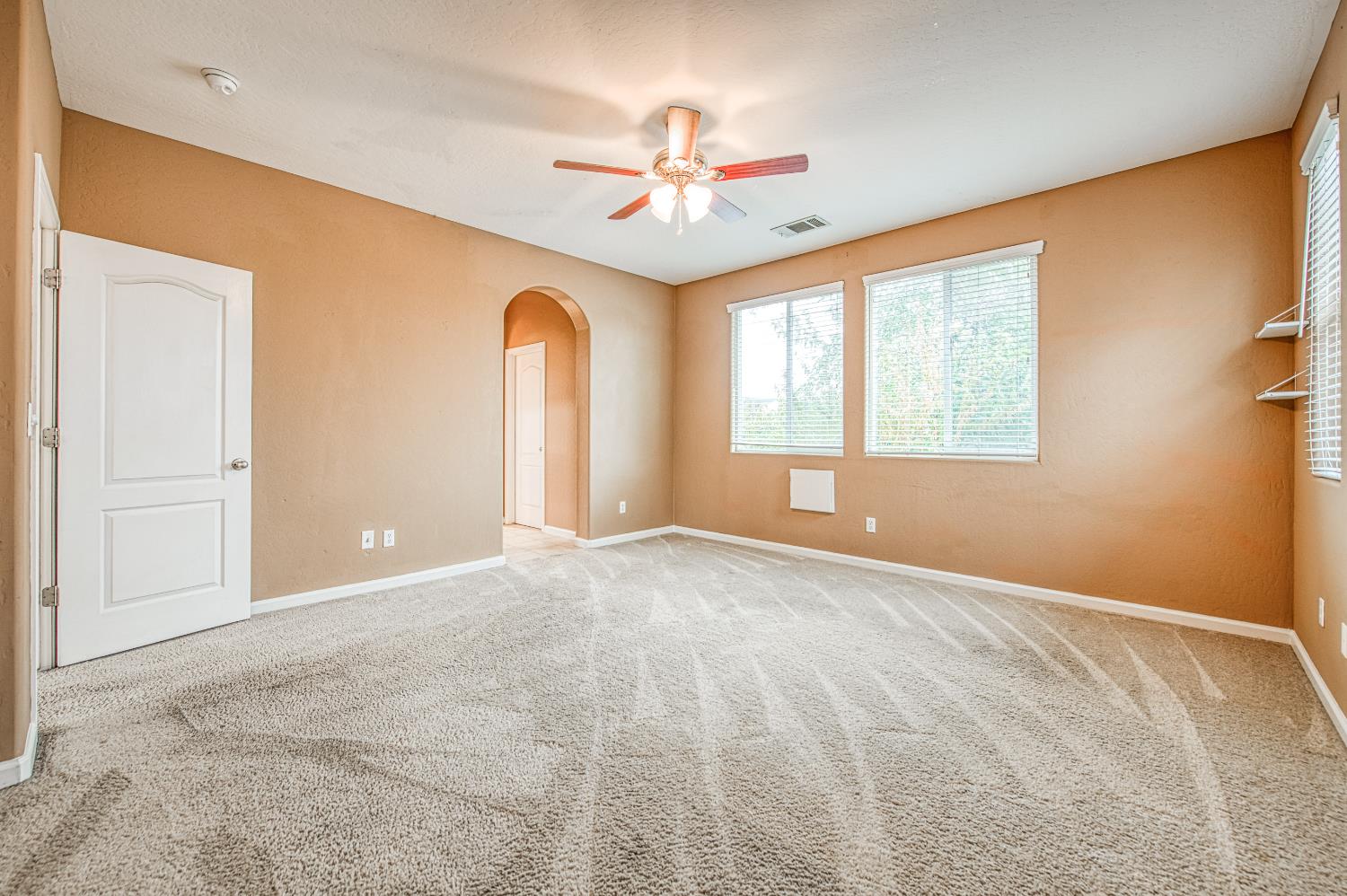 4386 W Artemisa Drive