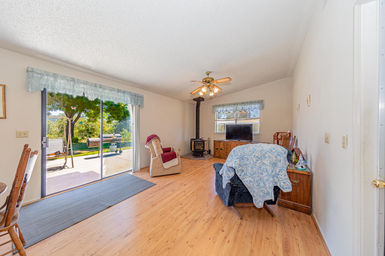 47457 Road 620, Oakhurst, CA, 93644