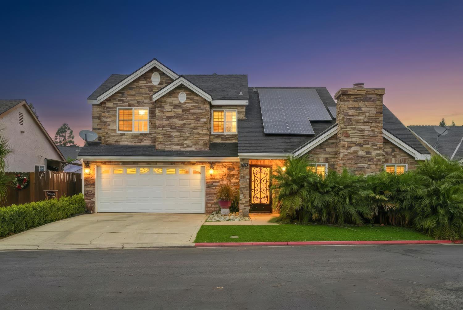 909 Grangeville Avenue, Avenal, CA, 93204