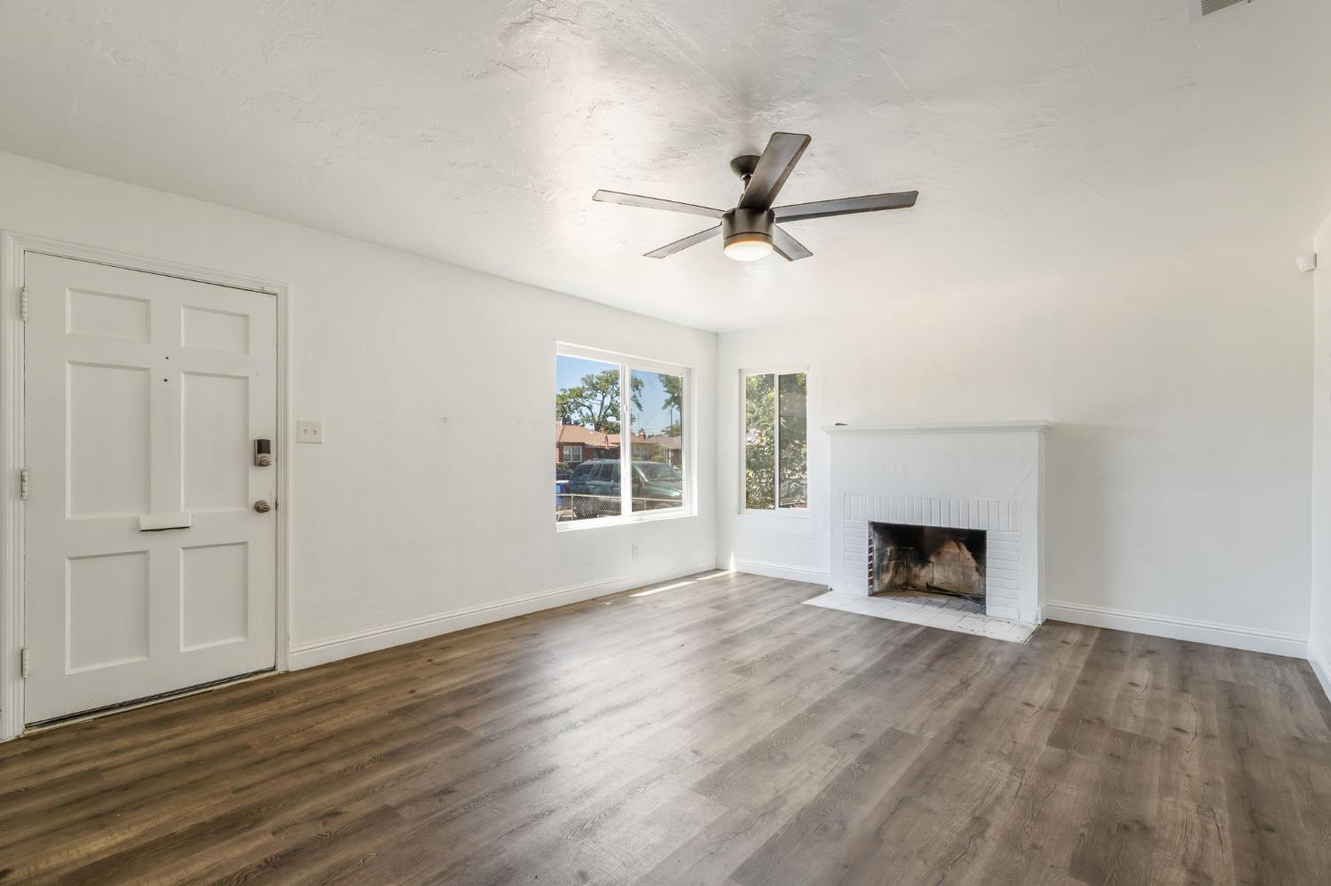 1528 W Cortland Avenue, Fresno, CA, 93705