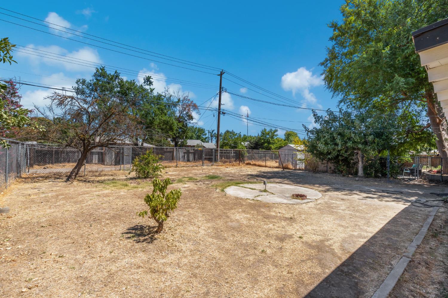 1528 W Cortland Avenue, Fresno, CA, 93705