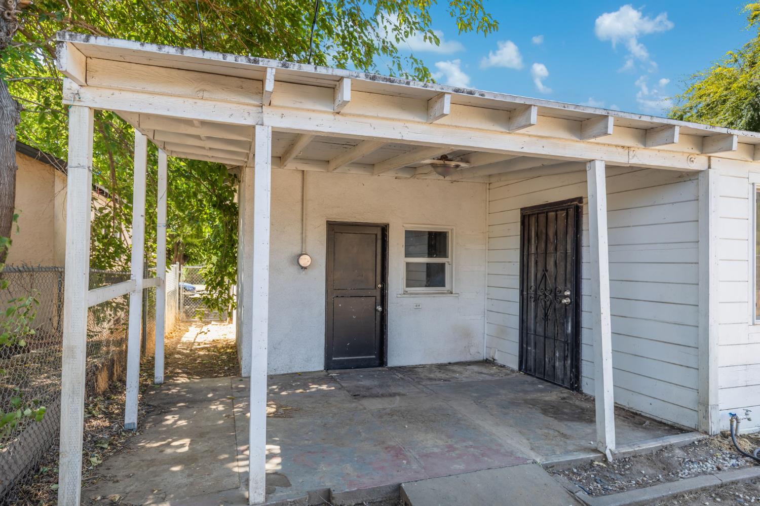 1528 W Cortland Avenue, Fresno, CA, 93705