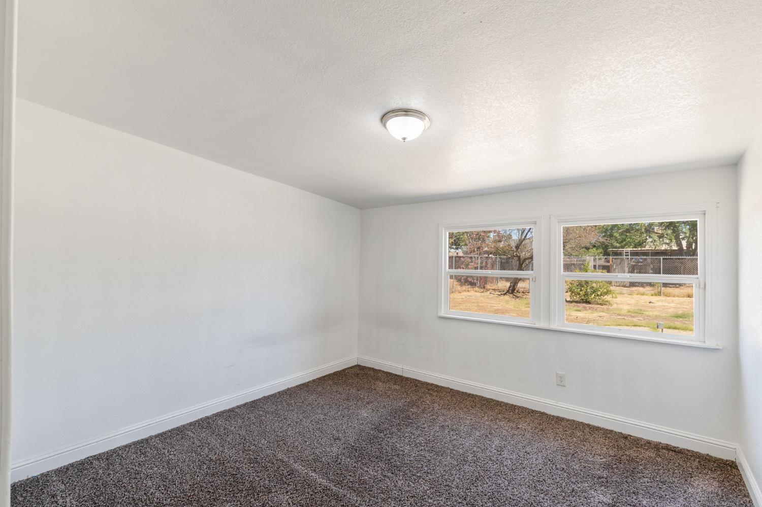 1528 W Cortland Avenue, Fresno, CA, 93705