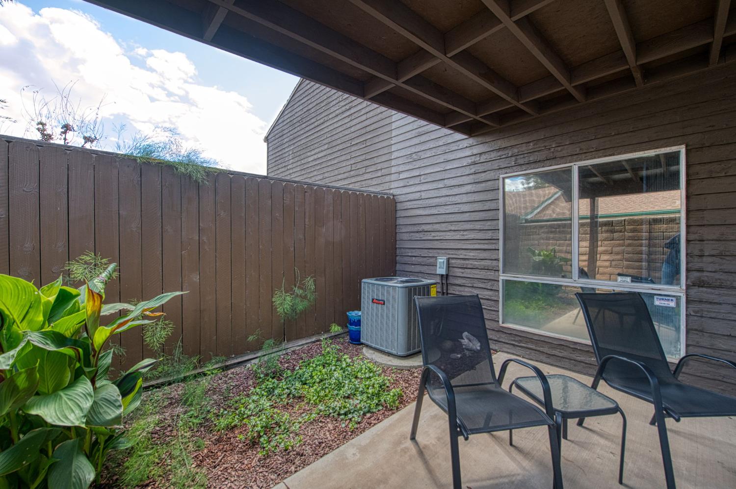345 Sylmar Avenue, Clovis, CA, 93612