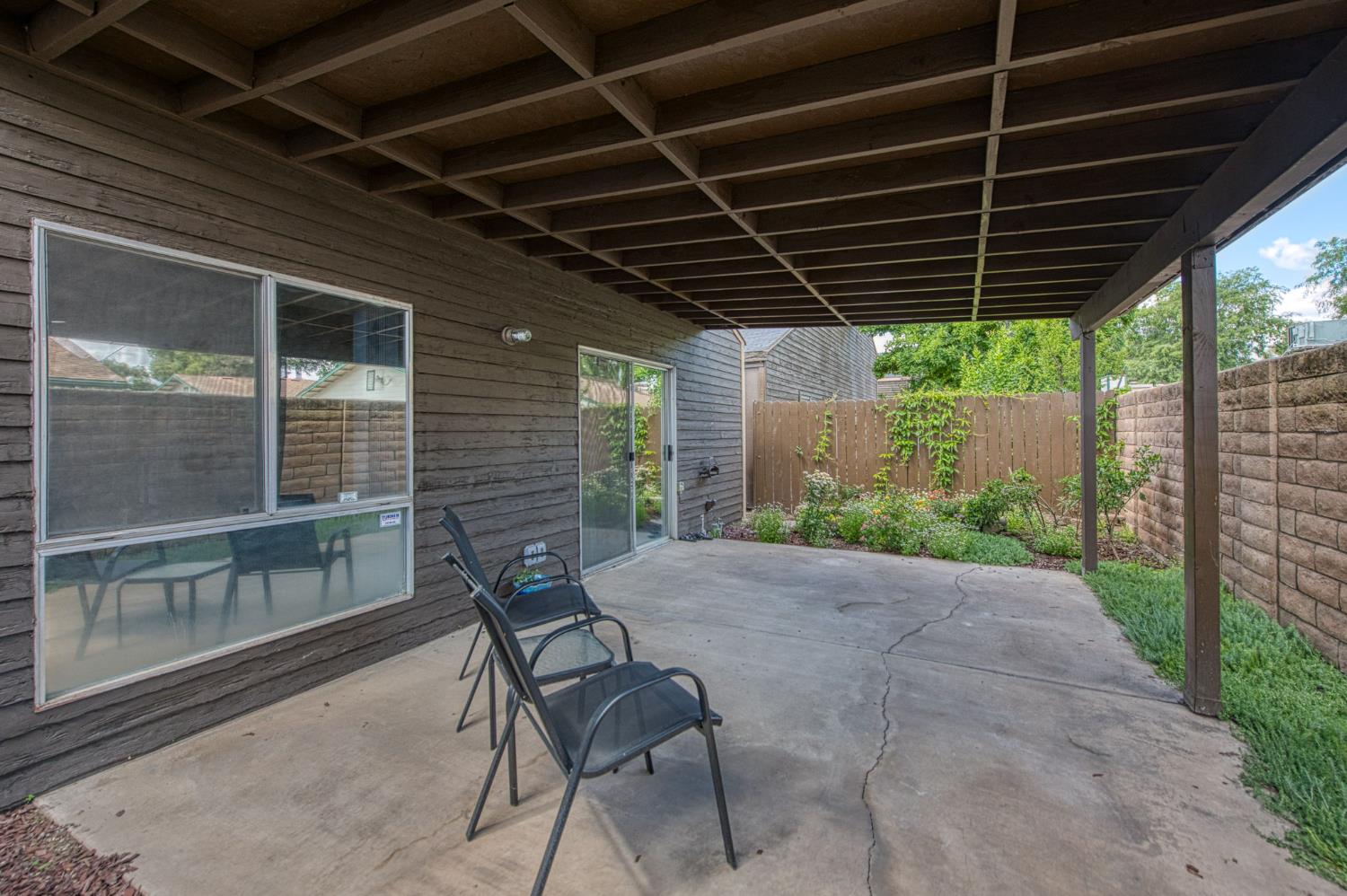 345 Sylmar Avenue, Clovis, CA, 93612