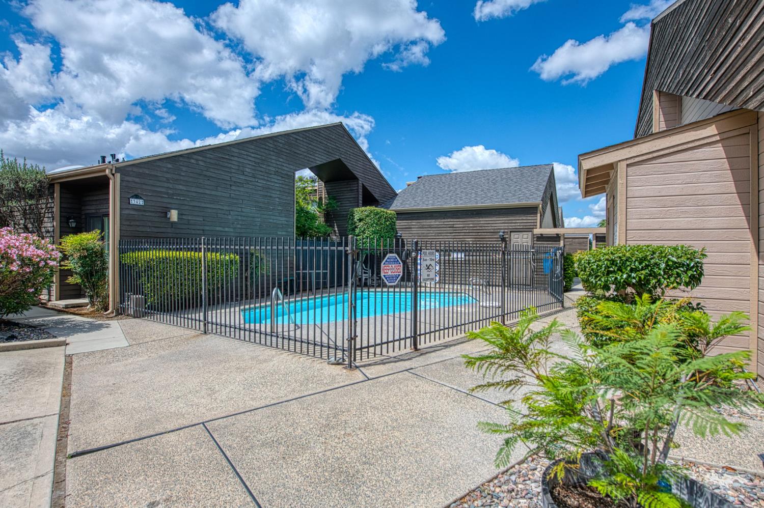 345 Sylmar Avenue, Clovis, CA, 93612