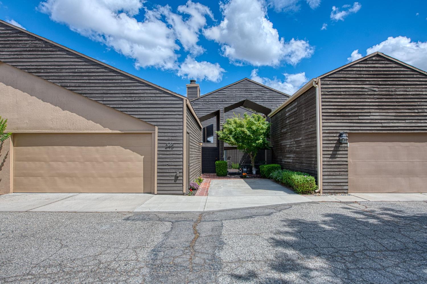 345 Sylmar Avenue, Clovis, CA, 93612