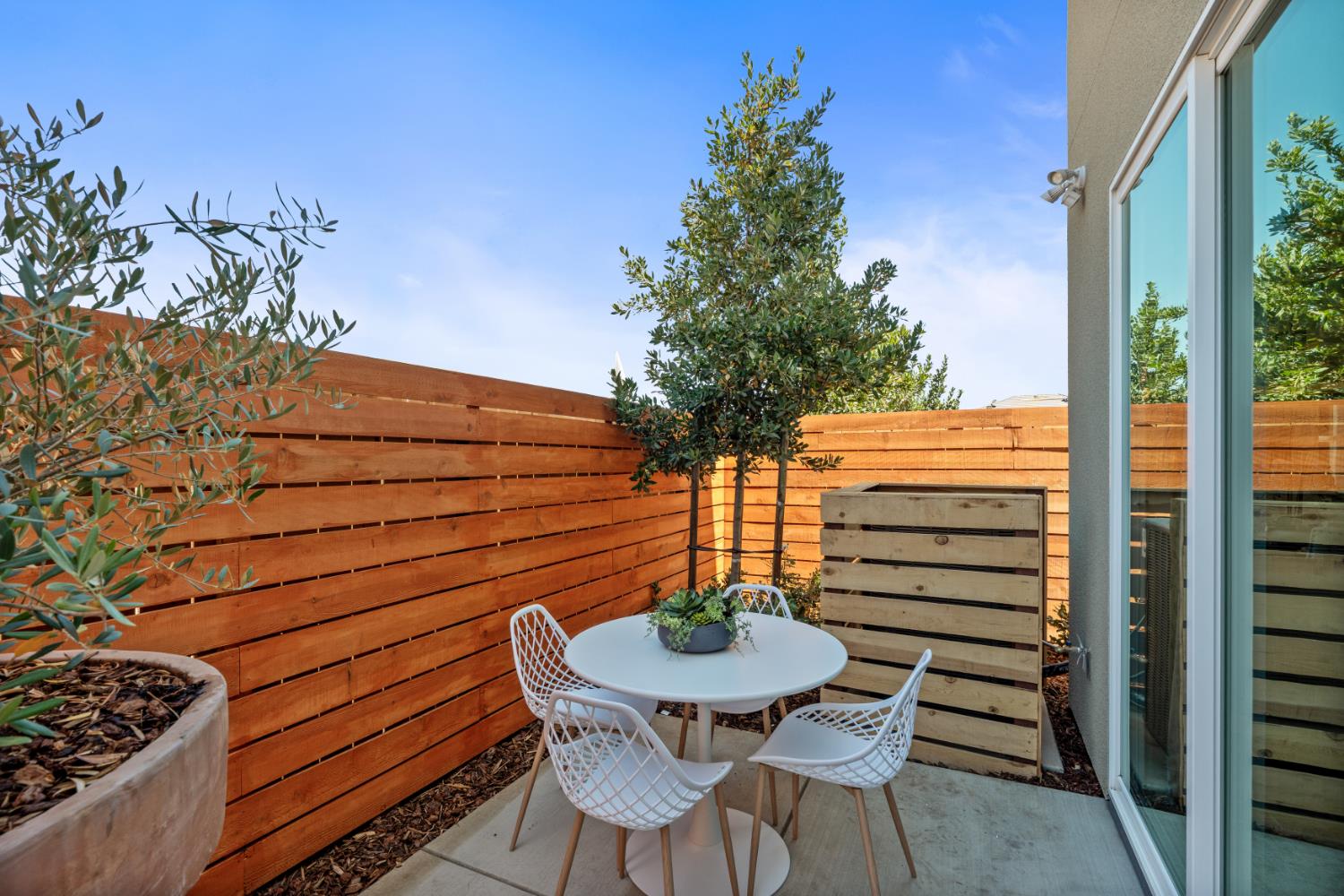 2083 N Wagon Lane, Clovis, CA, 93619