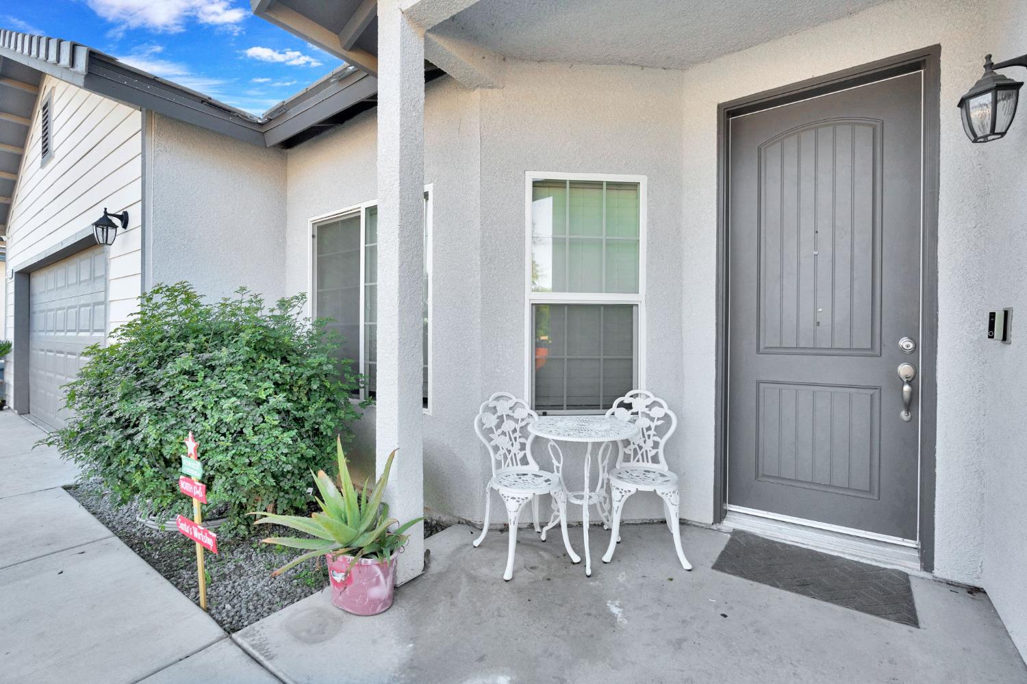 1228 Monterey Avenue, Madera, CA, 93637