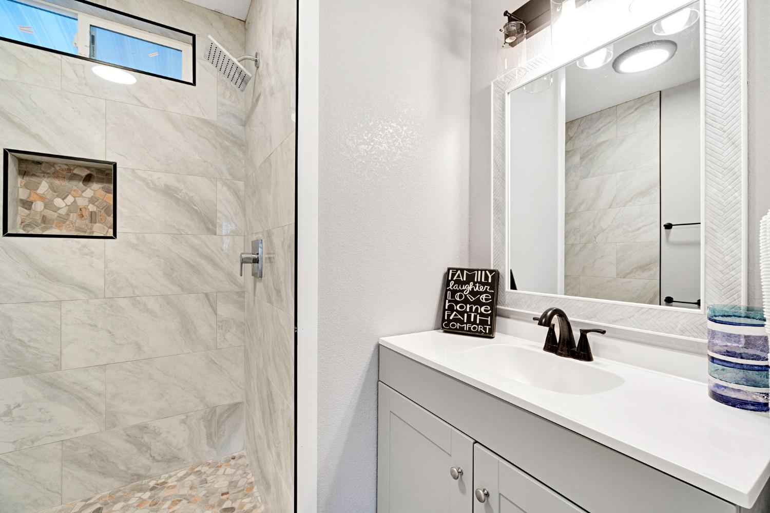 1218 E Cleveland Avenue UNIT&nbsp;153, Madera, CA, 93638