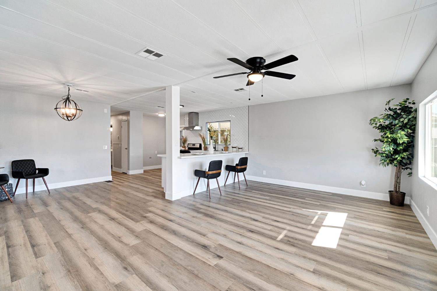 1218 E Cleveland Avenue UNIT&nbsp;153, Madera, CA, 93638