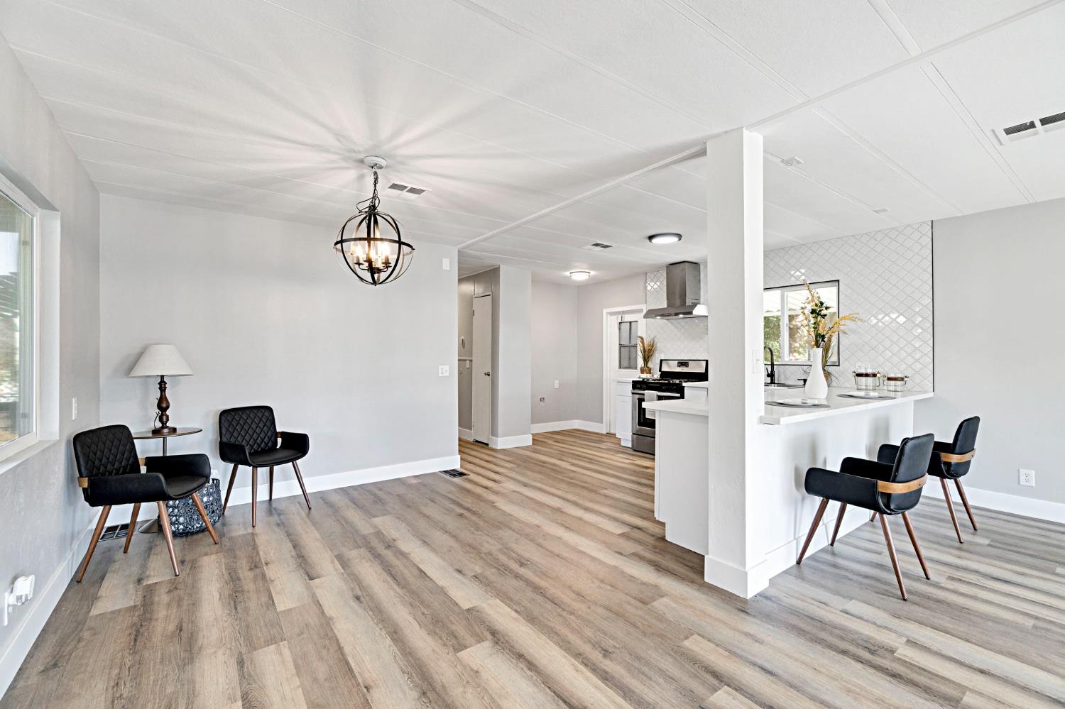 1218 E Cleveland Avenue UNIT&nbsp;153, Madera, CA, 93638