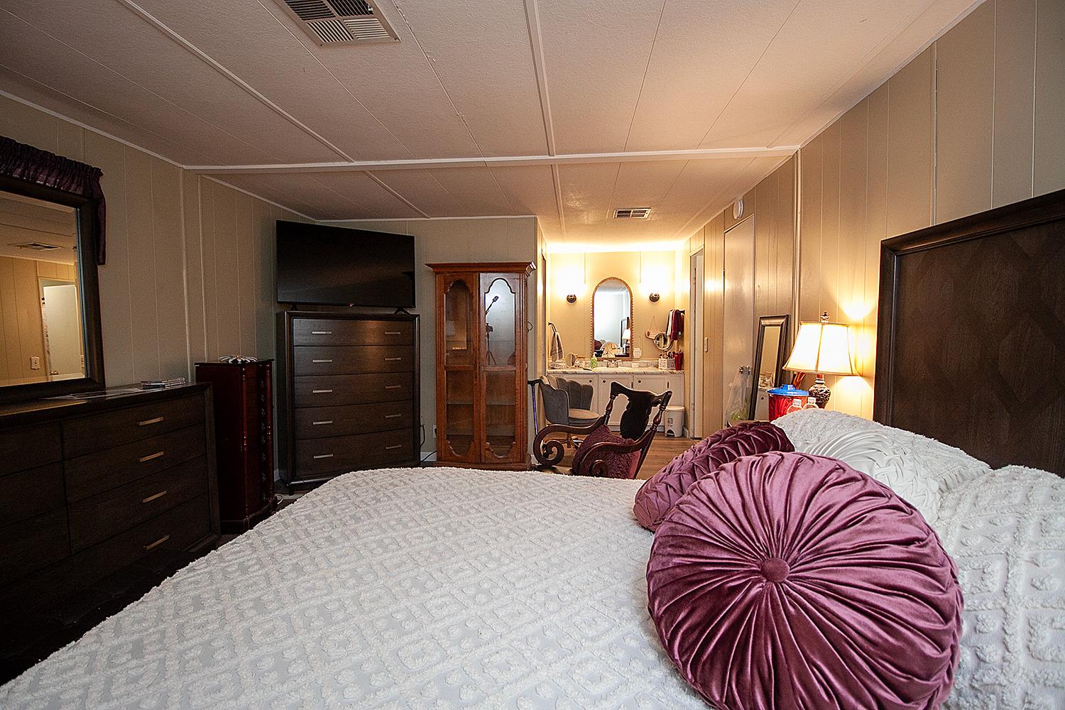 221 W Herndon Avenue UNIT&nbsp;27, Fresno, CA, 93650