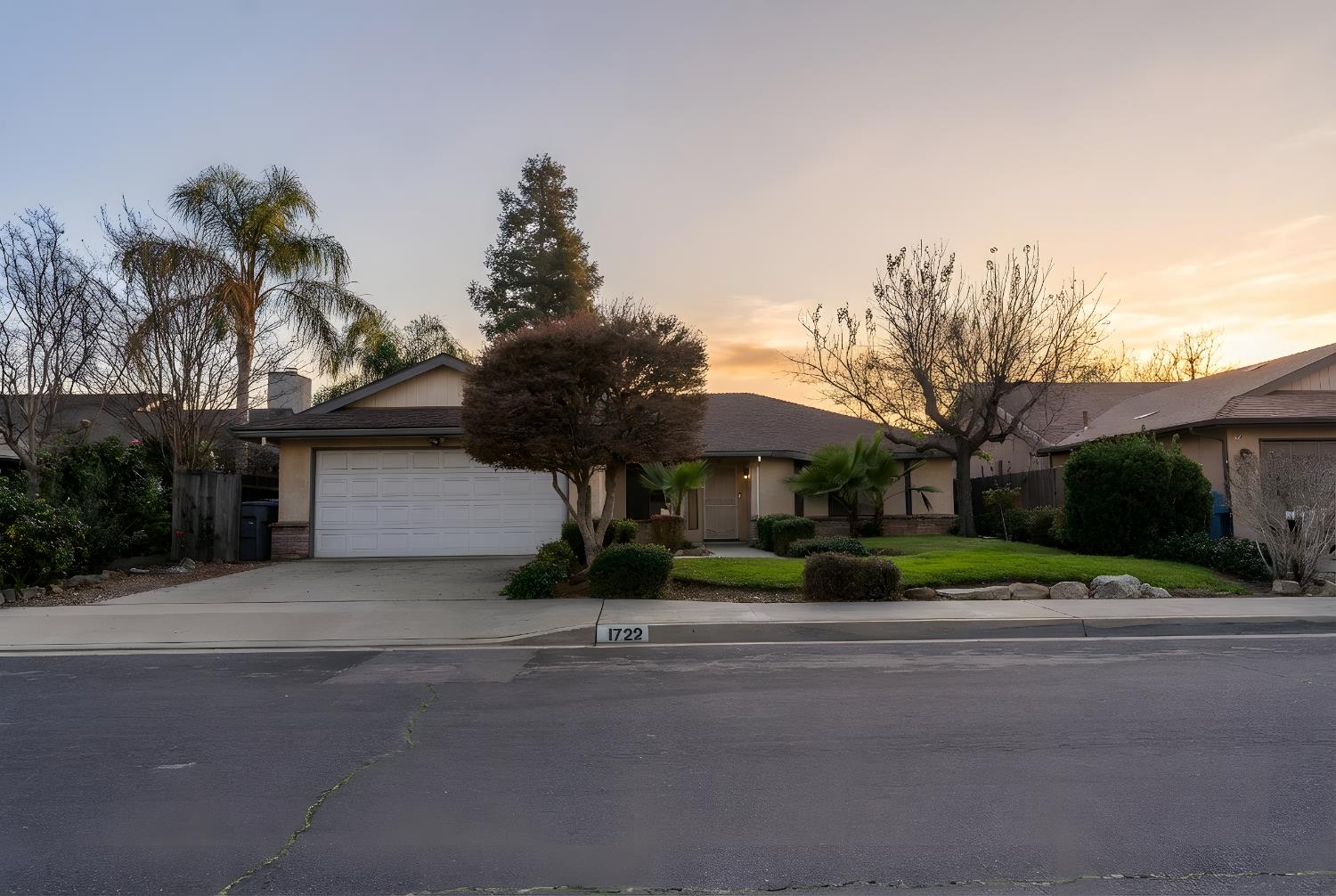1722 Buckingham Avenue, Clovis, CA, 93611
