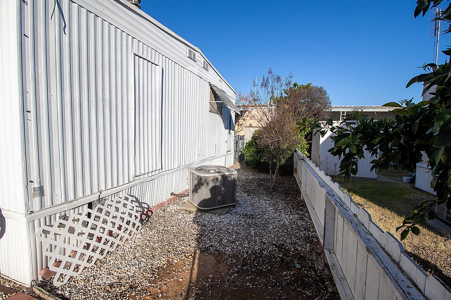 221 W Herndon Avenue UNIT&nbsp;27, Fresno, CA, 93650