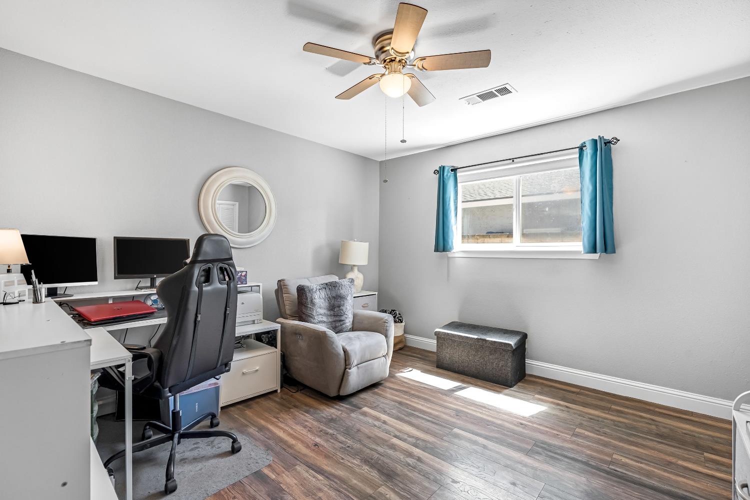 6597 N Haslam Avenue, Fresno, CA, 93711