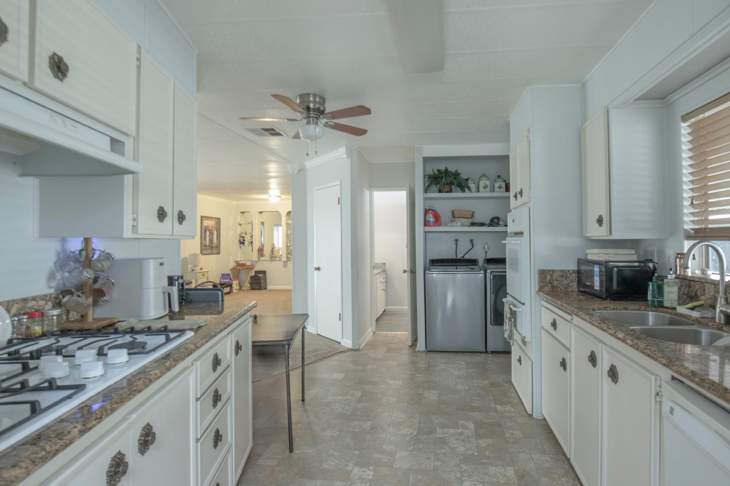 2706 W Ashlan Avenue UNIT&nbsp;48, Fresno, CA, 93705